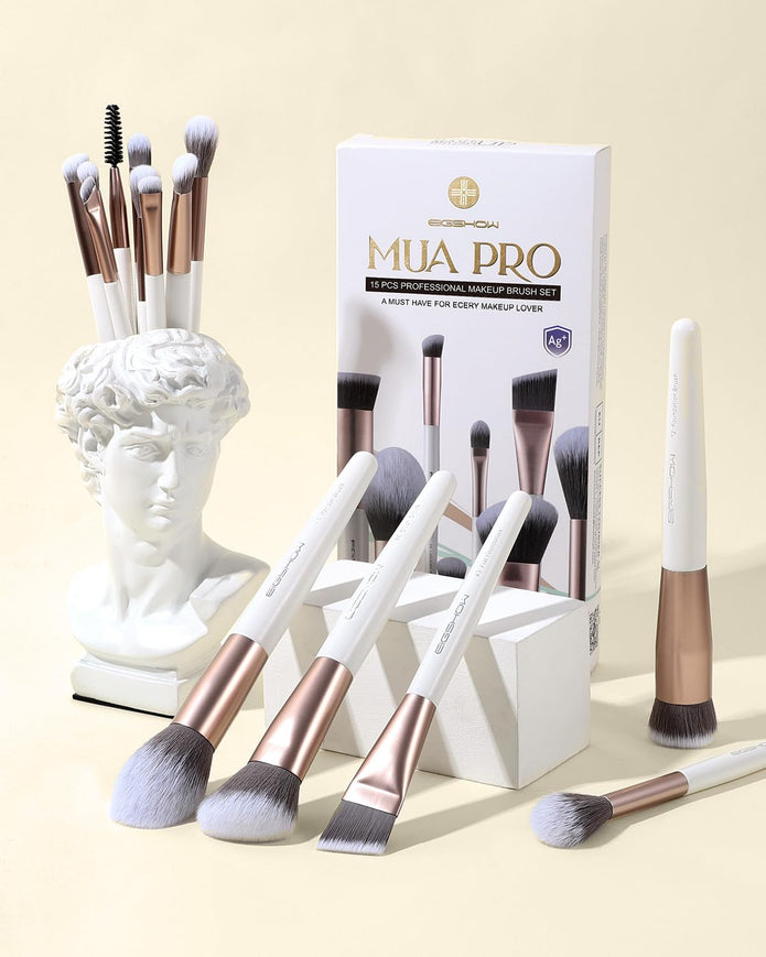 EIGSHOW Make-Up Pinselset,15-Teilig MUA PRO Serie Profi Pinsel Mit Silberionen-Borsten Für Foundation,Pulver,Rouge,Highlighter,Concealer,Lidschatten&Eyeliner,Reise-Geschenkset (Champagner Gold)